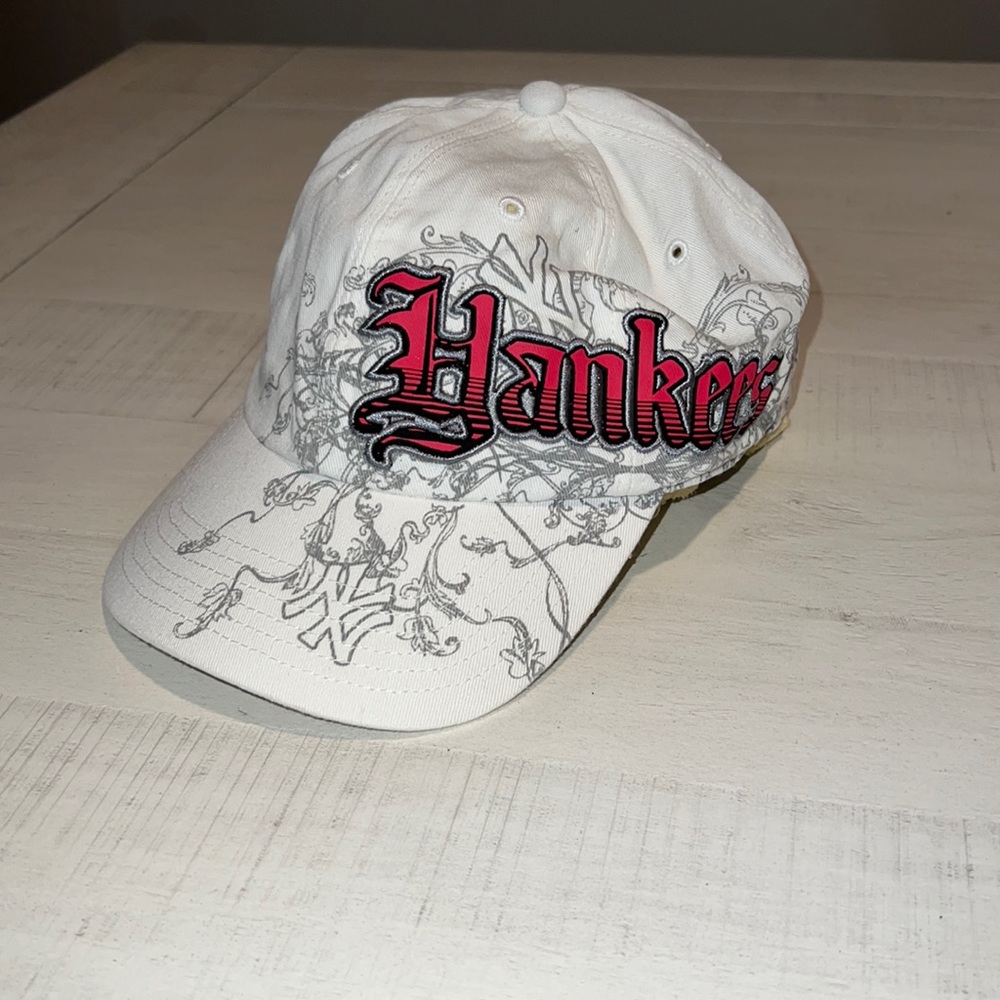 Yankees hat
